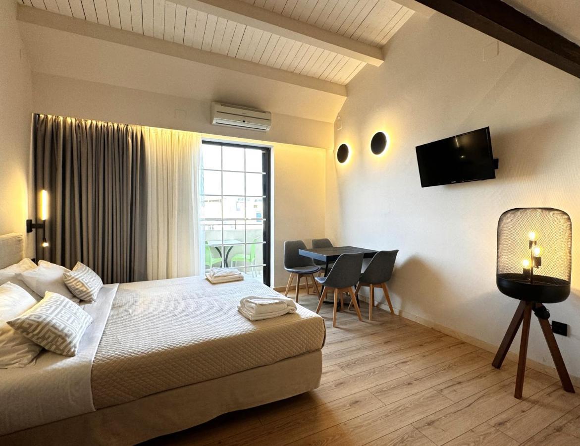 Elina Hotel Apartments Rethymno Exterior foto