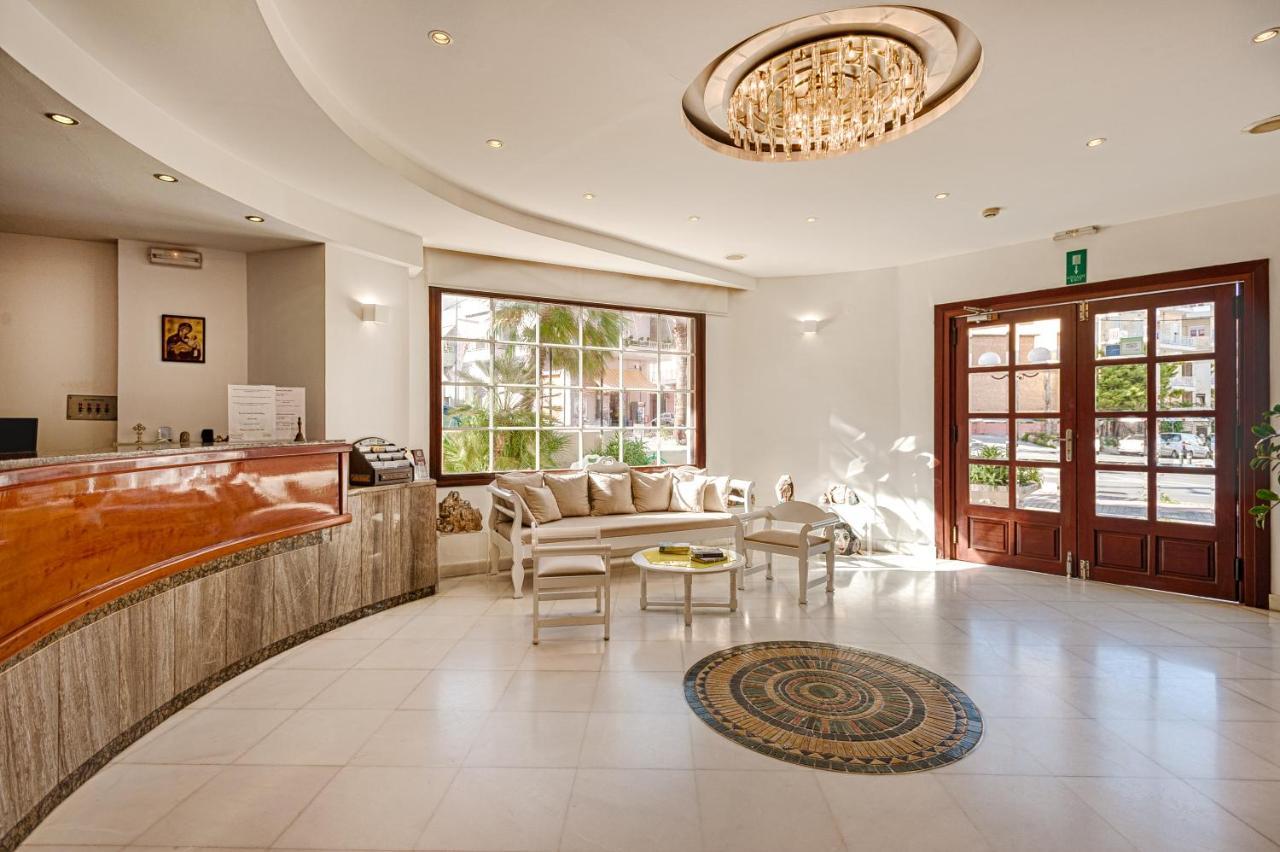 Elina Hotel Apartments Rethymno Exterior foto